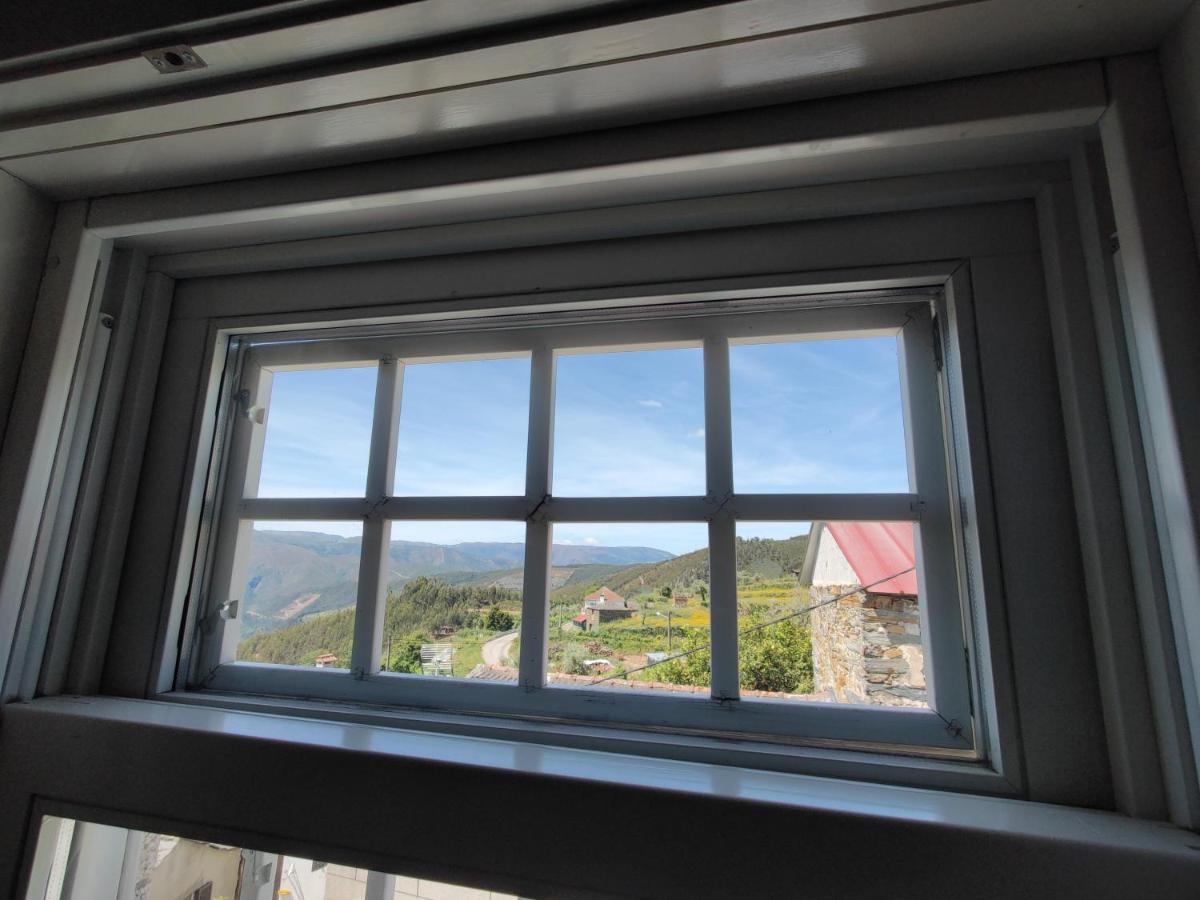 Vila Nazare Bed & Breakfast Castro Daire Dış mekan fotoğraf